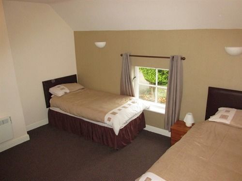 The Okeover Arms Bed and breakfast
